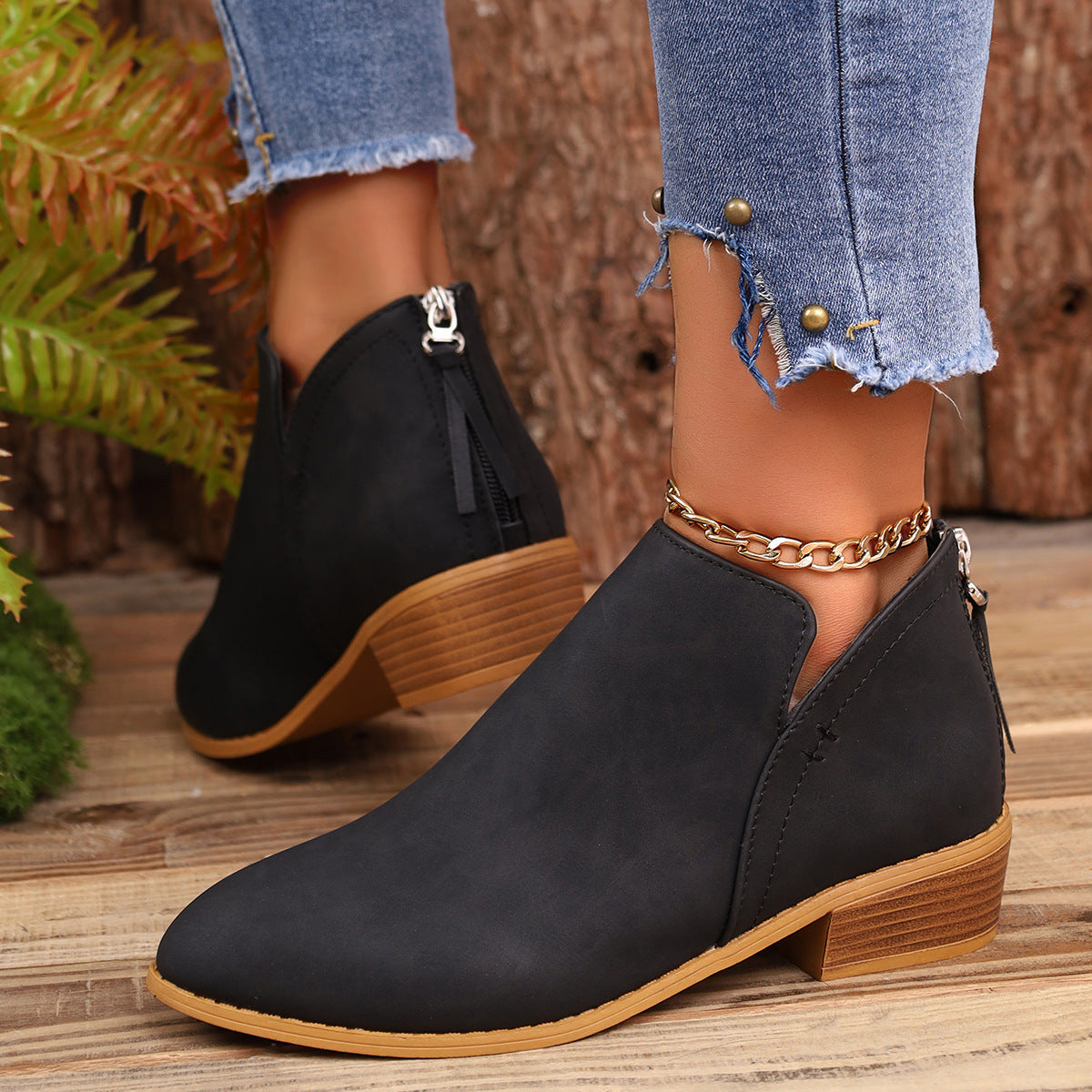 Bottines à Talons Épais et Bout Pointu